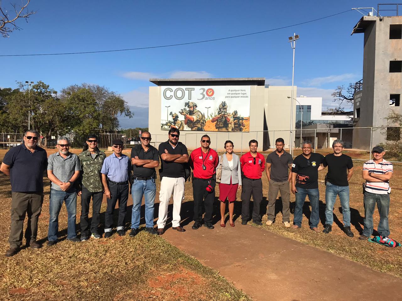 Superintendência de Brasília realiza treinamento de tiro para