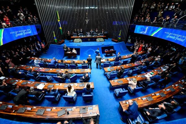 Ampliação do Adicional de Fronteira segue para sanção presidencial